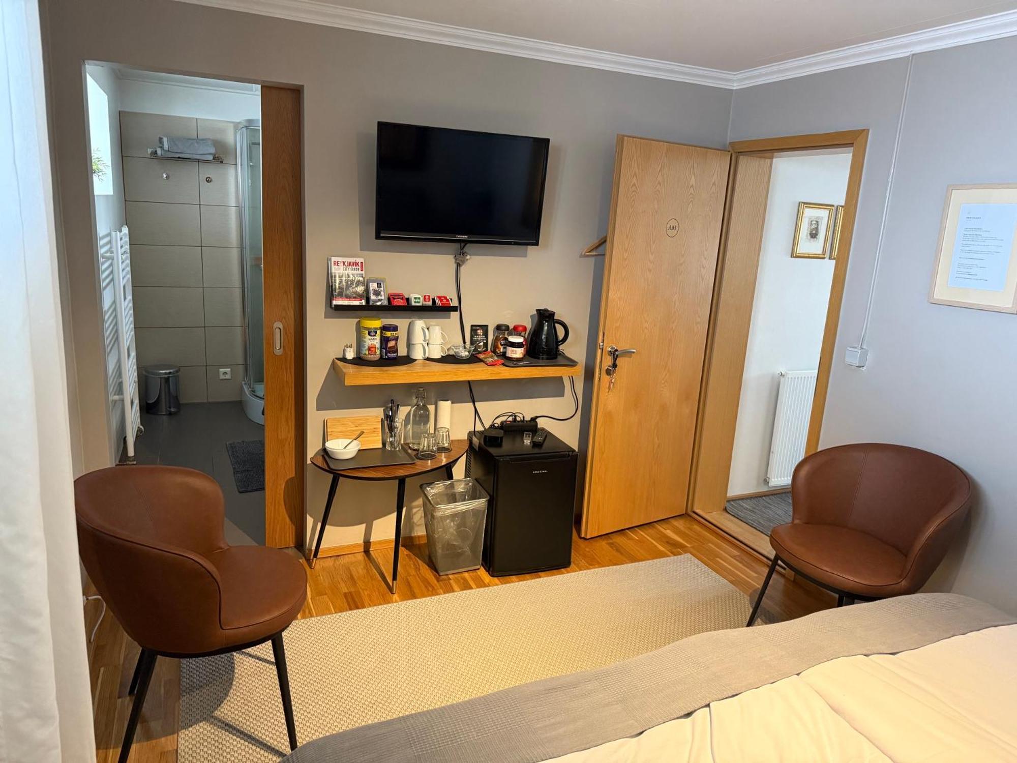 A. Bernhard Guest House ケプラヴィーク エクステリア 写真